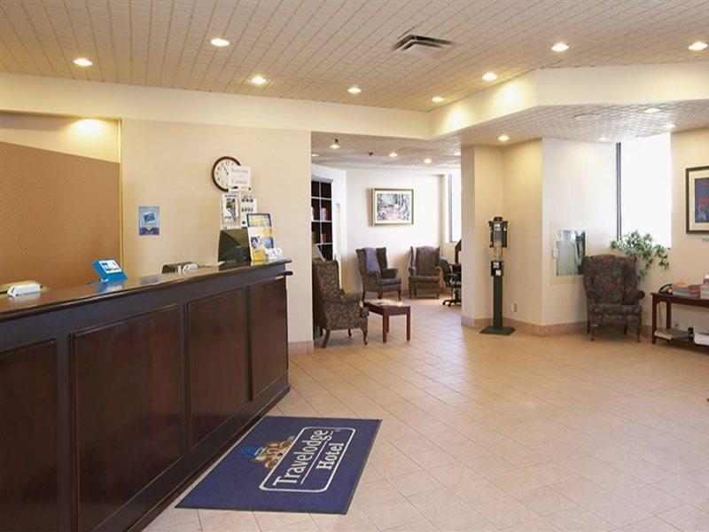 Travelodge Calgary Macleod Trail Ngoại thất bức ảnh