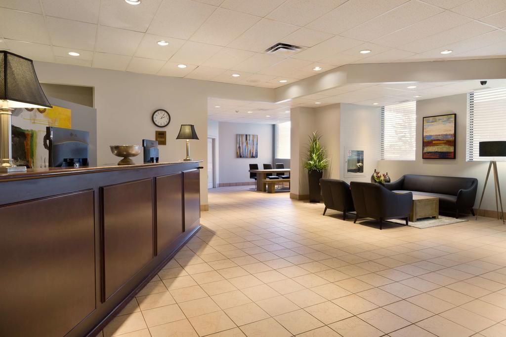 Travelodge Calgary Macleod Trail Ngoại thất bức ảnh